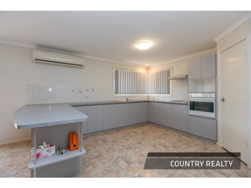 987 York Williams Road, Beverley WA 6304