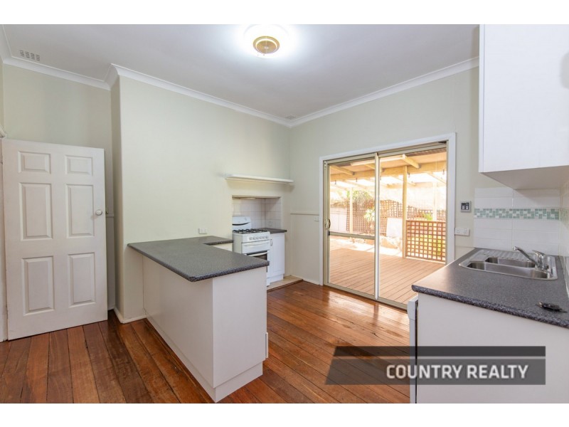 60 Gairdner Street, Northam WA 6401