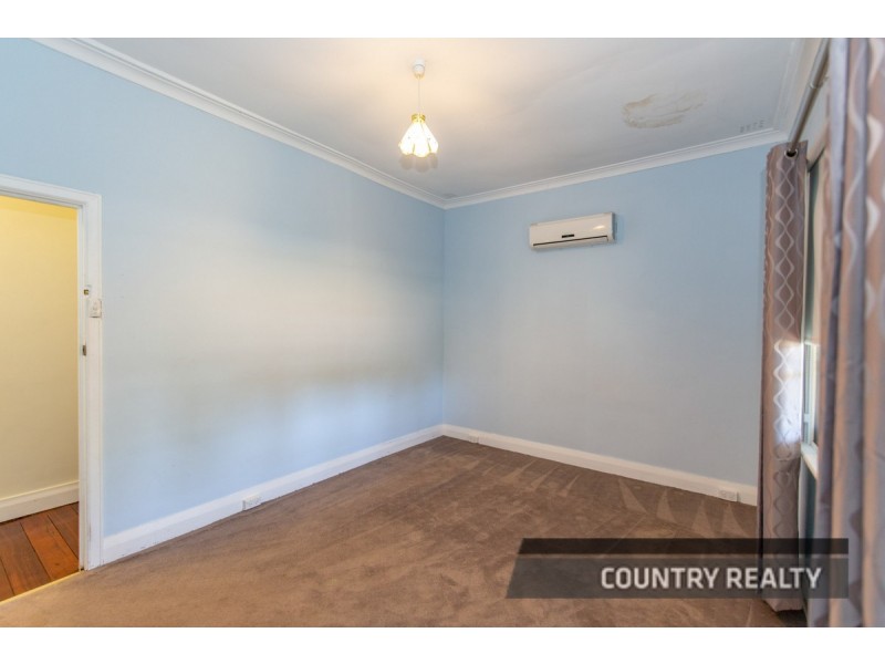 60 Gairdner Street, Northam WA 6401