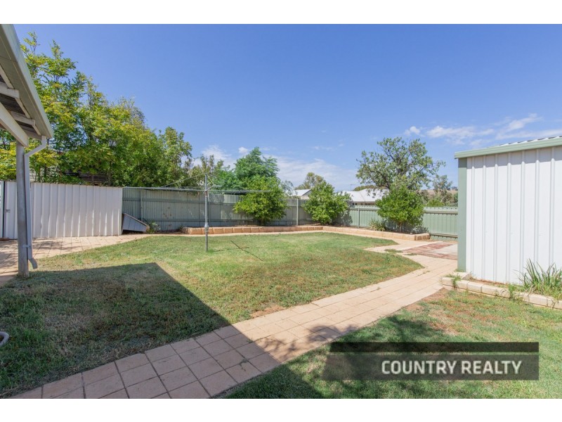 60 Gairdner Street, Northam WA 6401