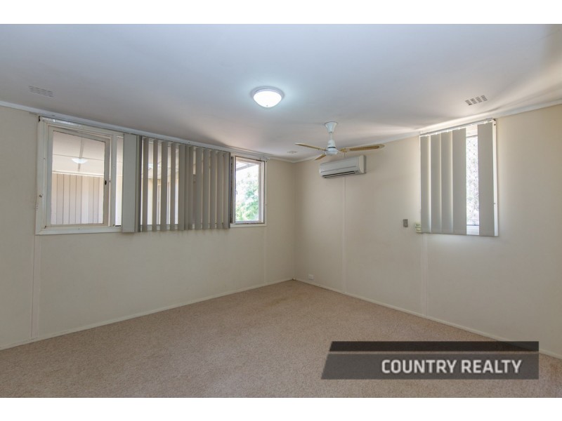 17 James Street, Northam WA 6401