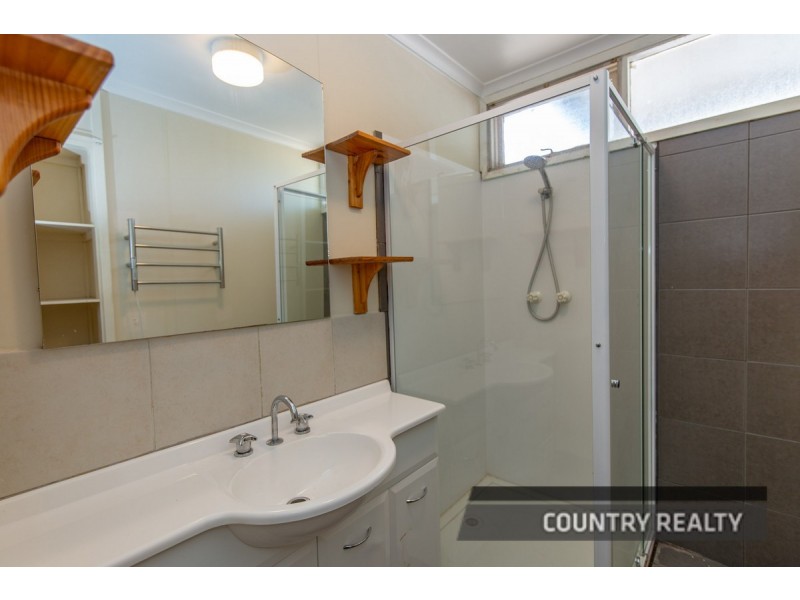 17 James Street, Northam WA 6401