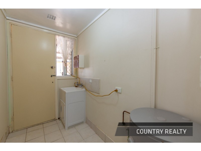 17 James Street, Northam WA 6401
