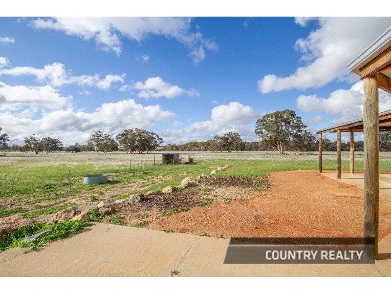 375 Deep Pool Road, Dale WA 6304