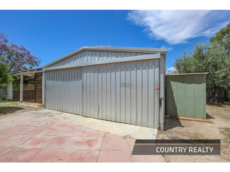 280 Avon Terrace, York WA 6302