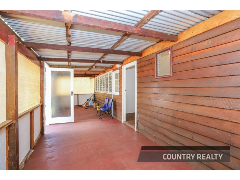 280 Avon Terrace, York WA 6302