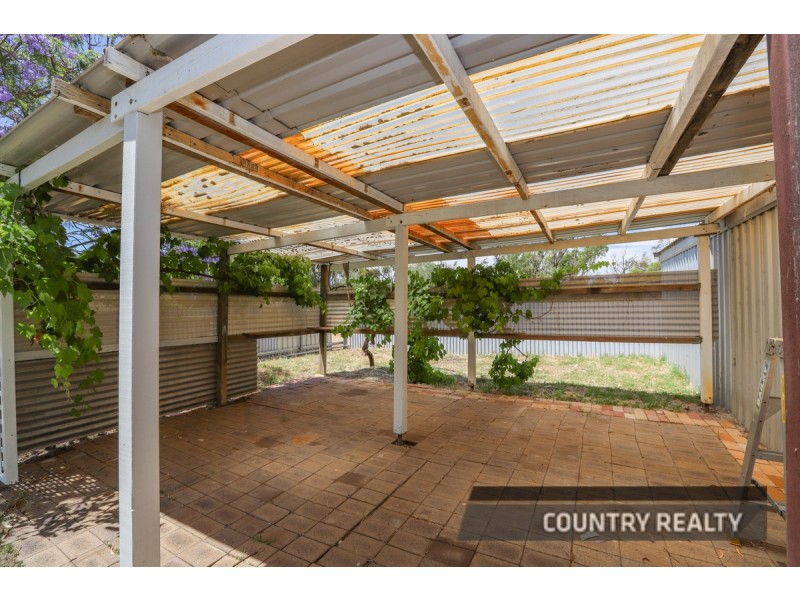 280 Avon Terrace, York WA 6302