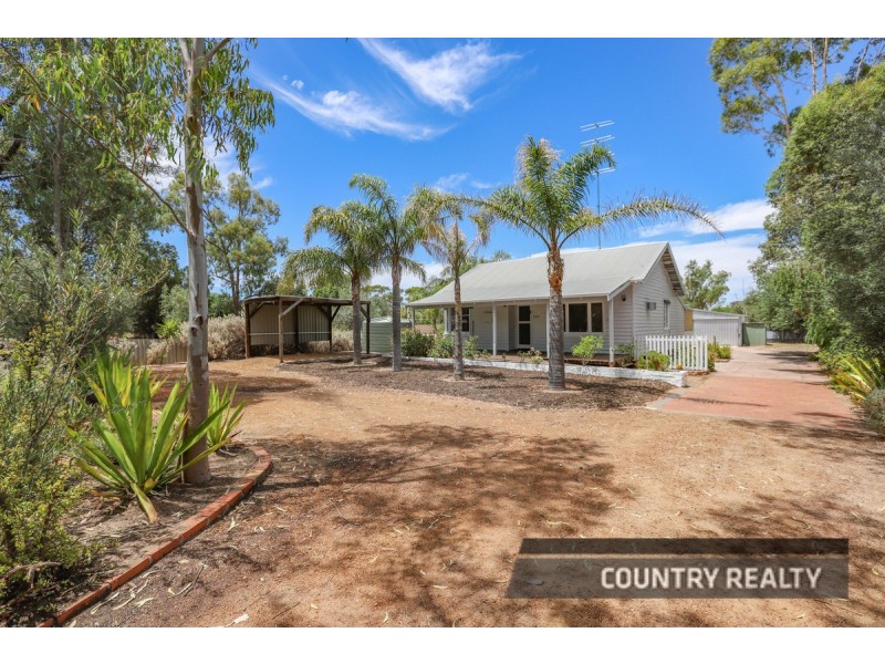 280 Avon Terrace, York WA 6302