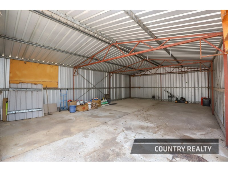 280 Avon Terrace, York WA 6302