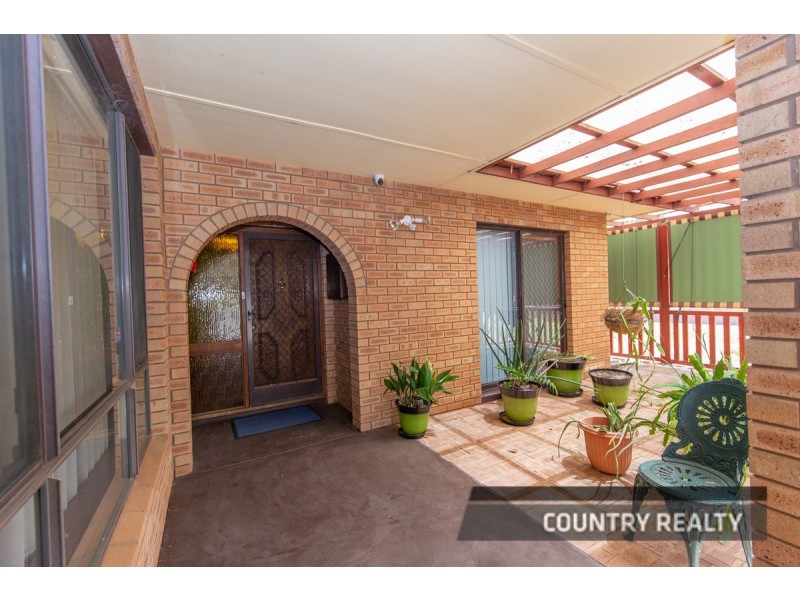 39 Kennedy Street, Northam WA 6401