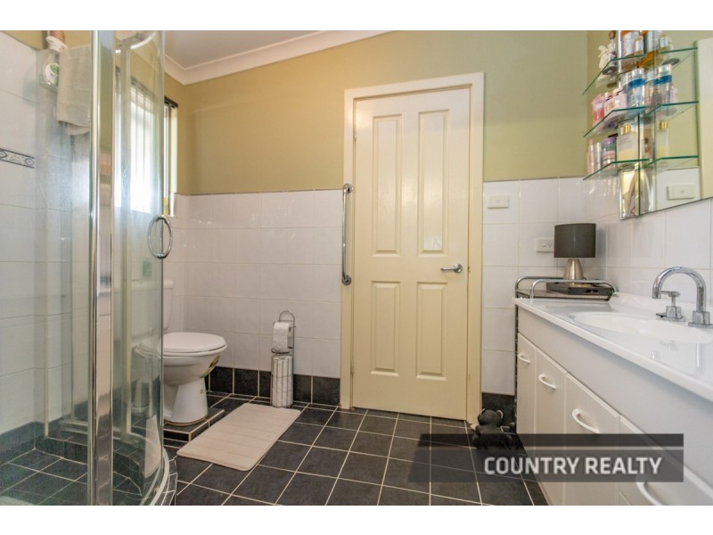 27 & 29 Hampton Street, Northam WA 6401