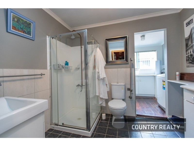 27 & 29 Hampton Street, Northam WA 6401