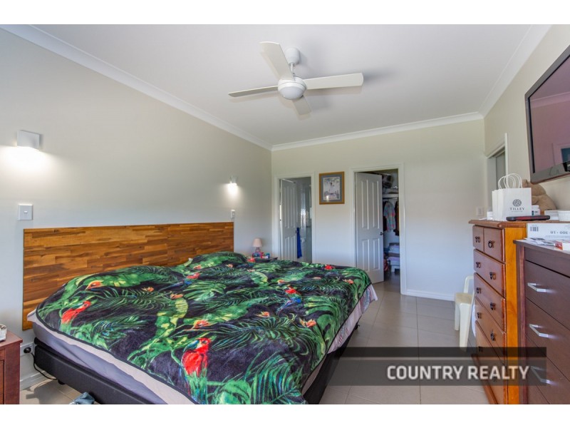 10 Heaton Drive, Northam WA 6401