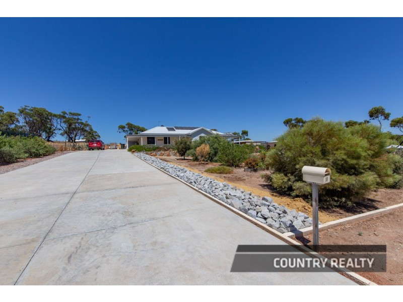10 Heaton Drive, Northam WA 6401