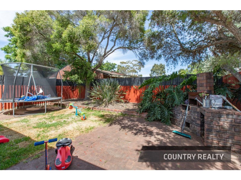 1 B Hatton Court, Bassendean WA 6054