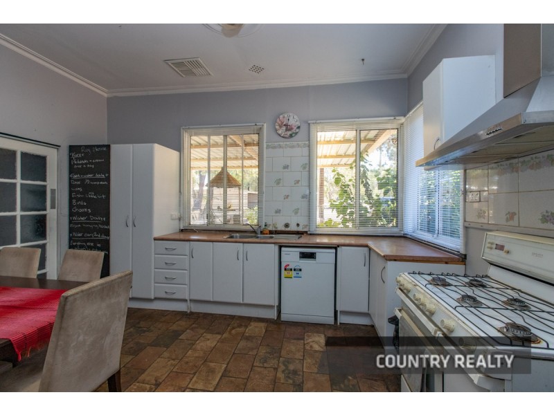 372 Parkland Drive, Julimar, Toodyay WA 6566