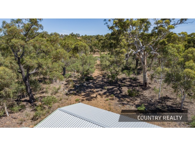 59 Harvester Drive, Toodyay WA 6566