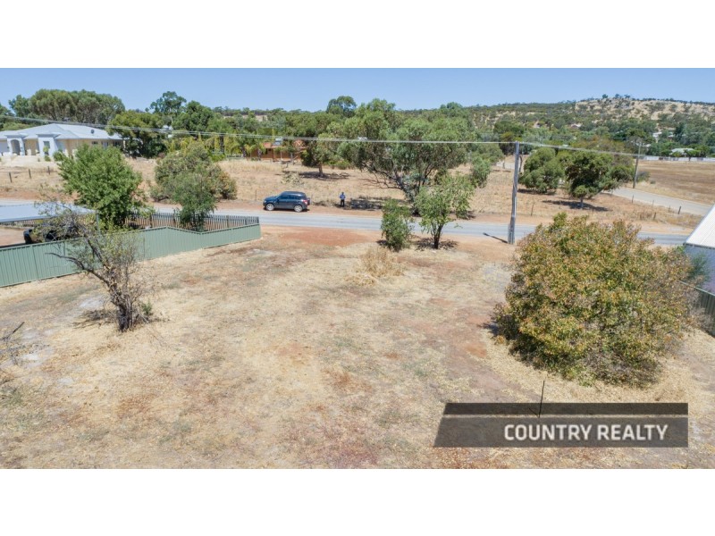 3 Bouverie Road, York WA 6302