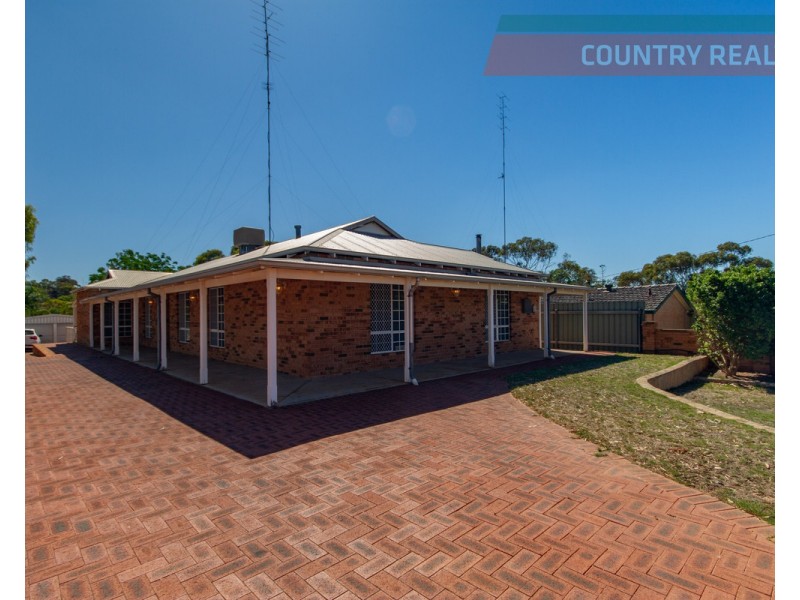 16 Gibbings Street, Northam WA 6401