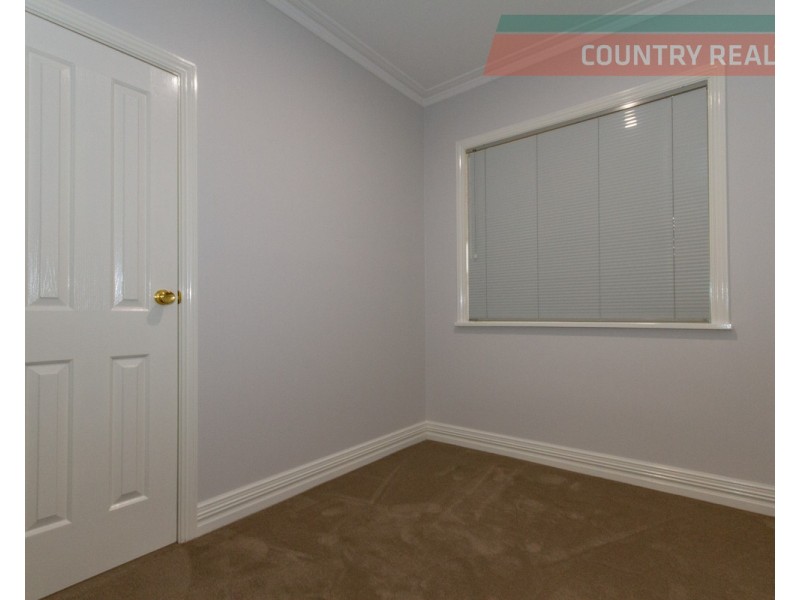 16 Gibbings Street, Northam WA 6401