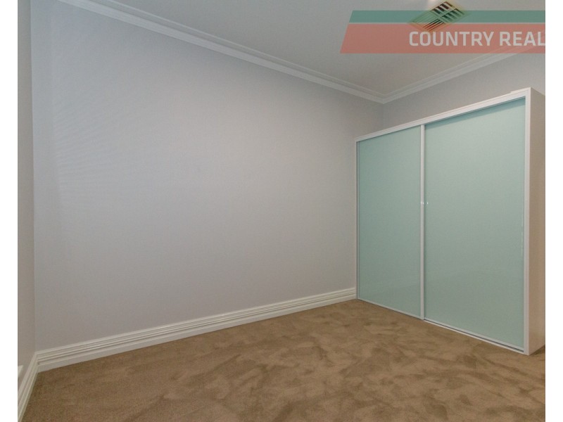 16 Gibbings Street, Northam WA 6401