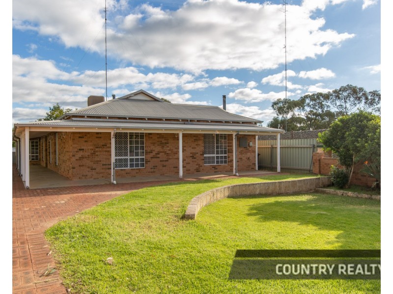 16 Gibbings Street, Northam WA 6401