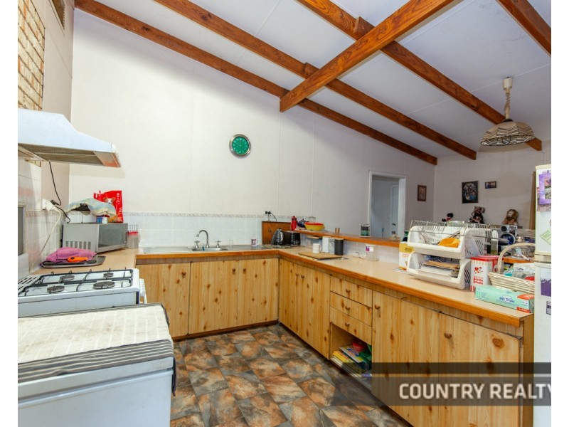 3 Stirling Terrace, Toodyay WA 6566