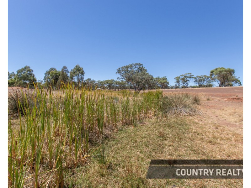 23 Seventh Road, Bejoording, Toodyay WA 6566