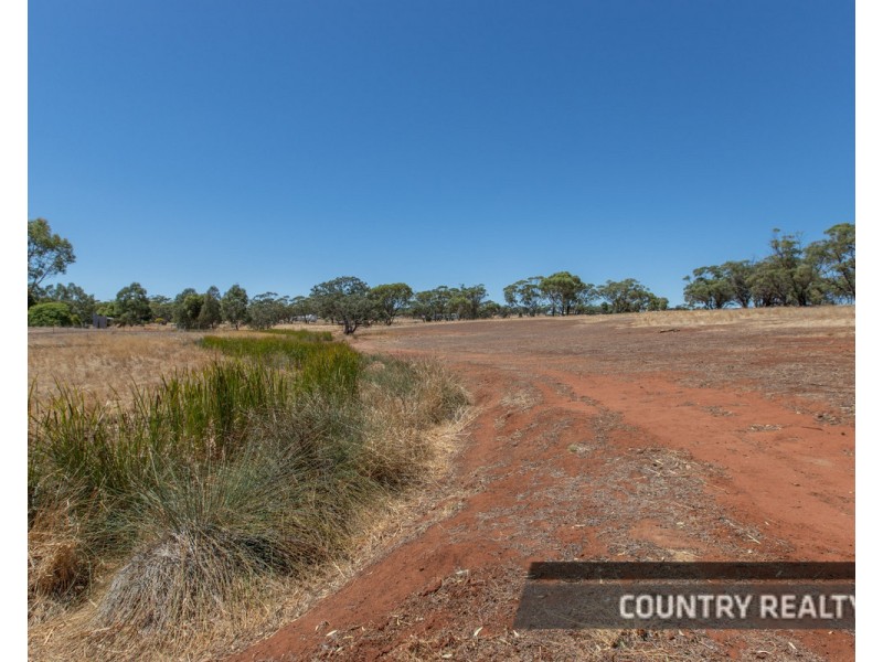 23 Seventh Road, Bejoording, Toodyay WA 6566