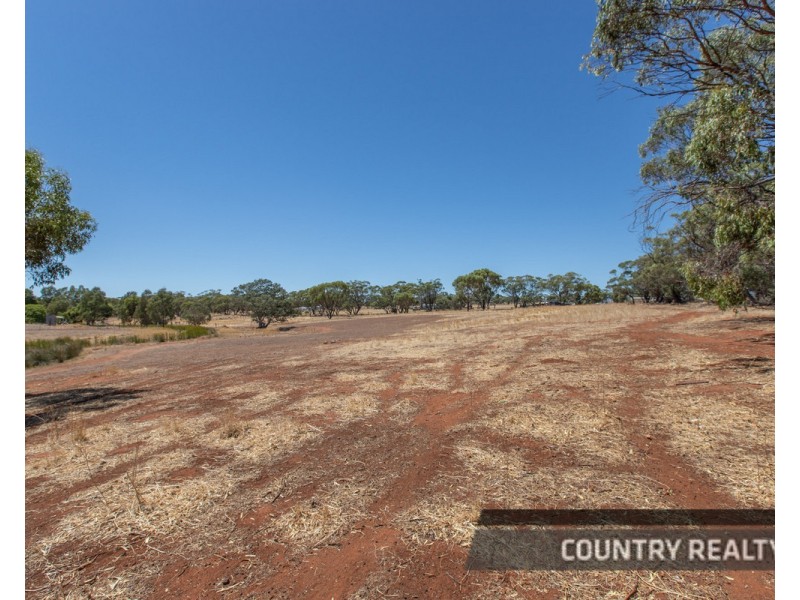 23 Seventh Road, Bejoording, Toodyay WA 6566