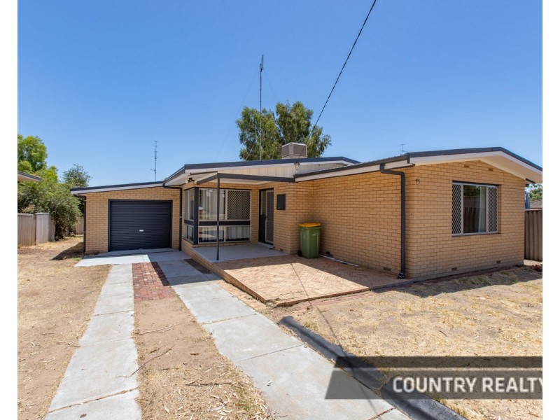 95 Hutt Street, Northam WA 6401