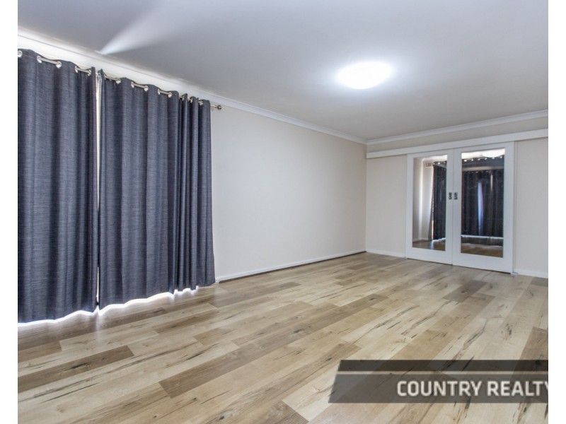 95 Hutt Street, Northam WA 6401