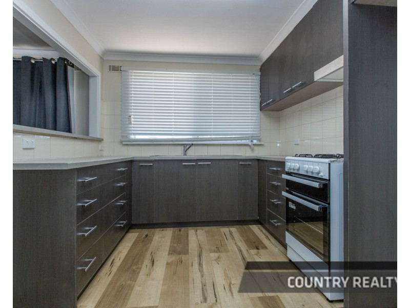 95 Hutt Street, Northam WA 6401