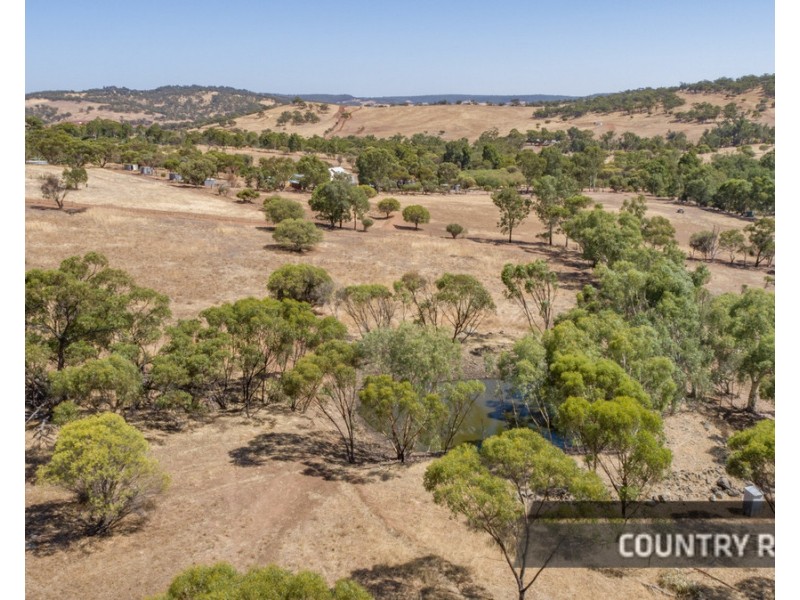 42 Ferguson Road, Coondle, Toodyay WA 6566