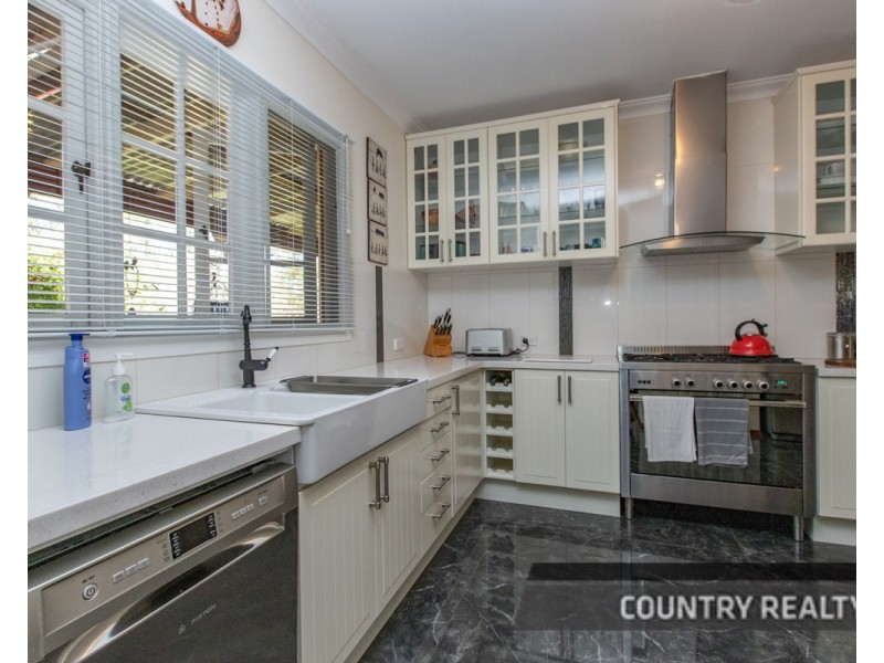 46 Avon Terrace, West Toodyay WA 6566