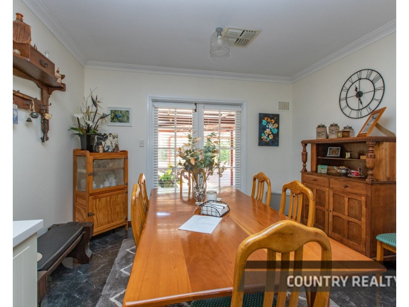 46 Avon Terrace, West Toodyay WA 6566