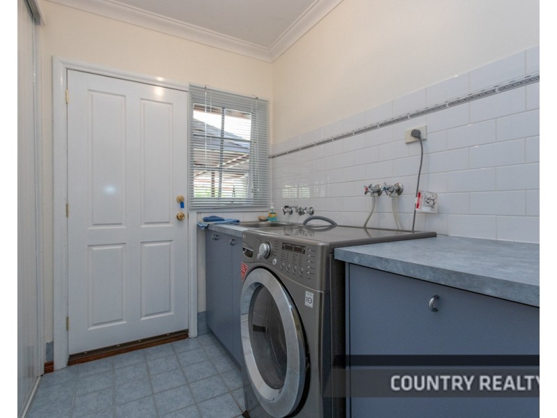 46 Avon Terrace, West Toodyay WA 6566