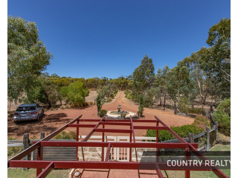 46 Avon Terrace, West Toodyay WA 6566