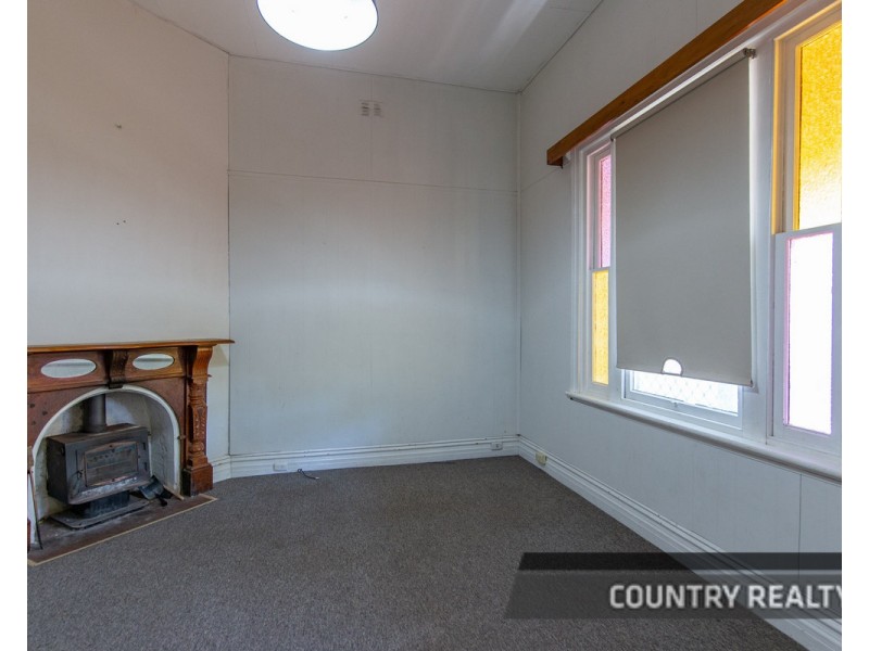 65 Chidlow Street, Northam WA 6401