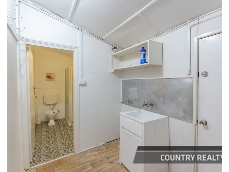 65 Chidlow Street, Northam WA 6401