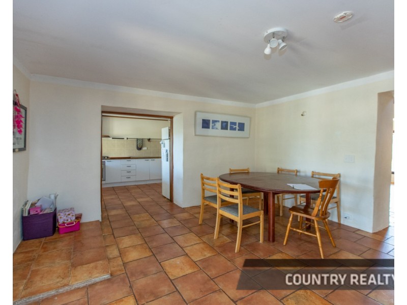 8 Mastalerz Retreat, Toodyay WA 6566