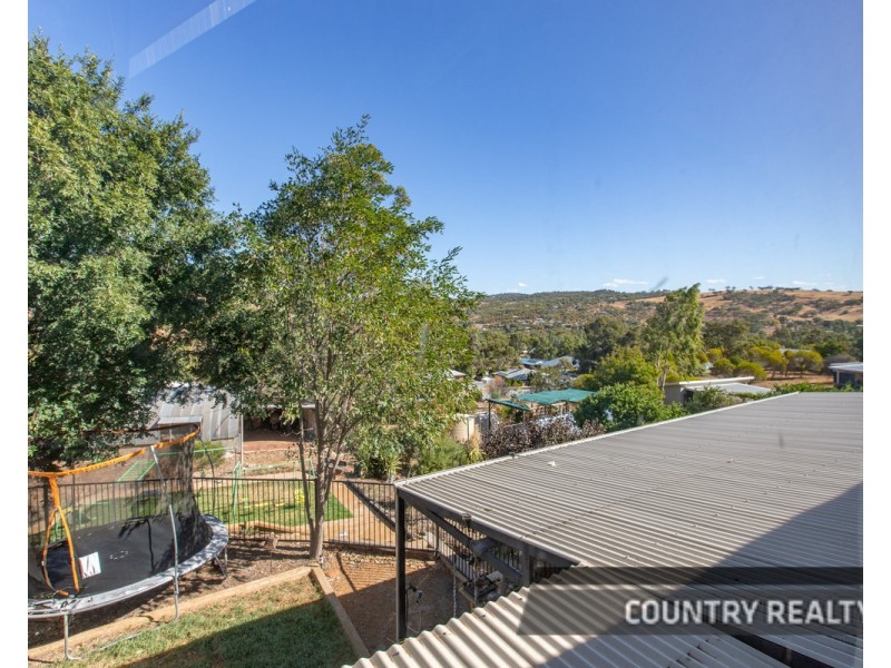 8 Mastalerz Retreat, Toodyay WA 6566