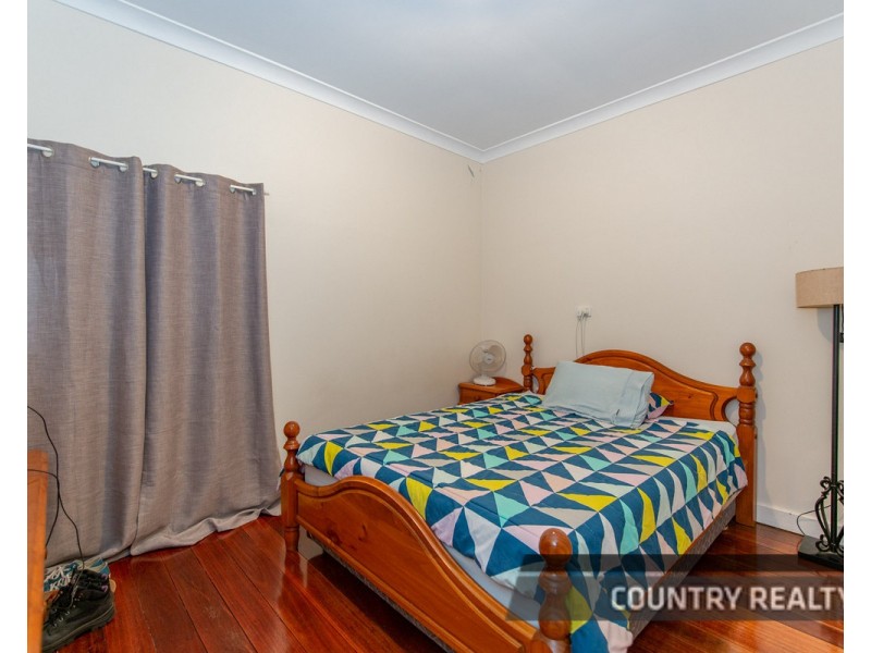 4 Leake Street, Northam WA 6401