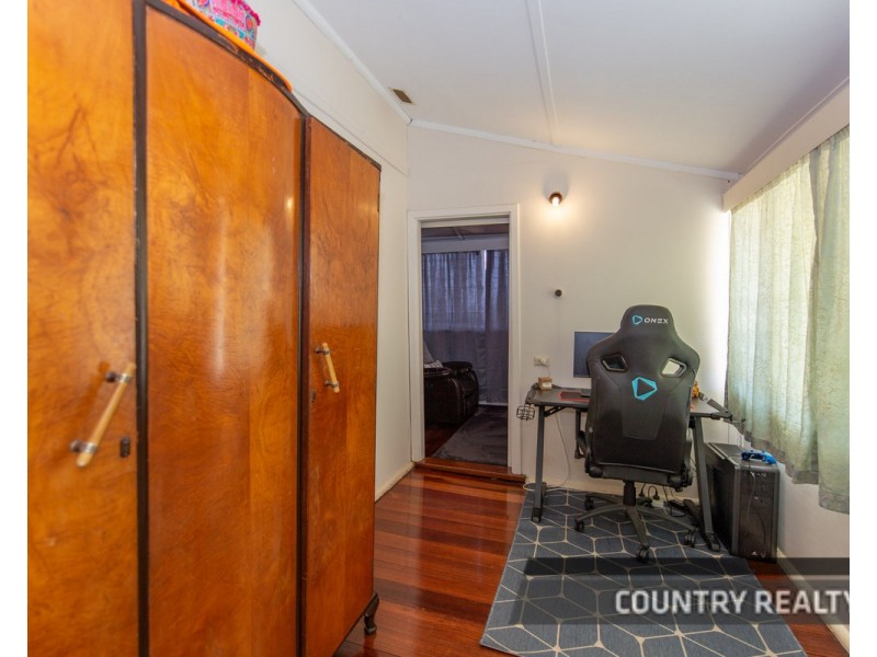 4 Leake Street, Northam WA 6401