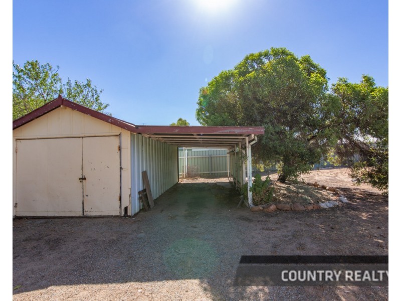 4 Leake Street, Northam WA 6401