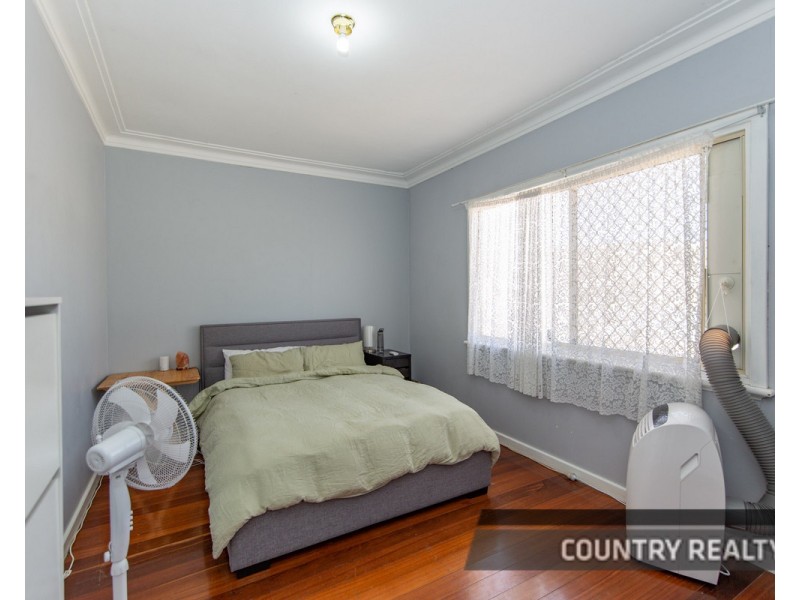 25 James Street, Northam WA 6401