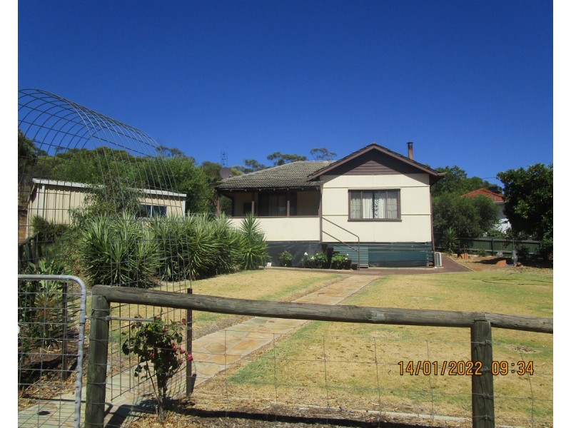 1 Goddard Street, Toodyay WA 6566