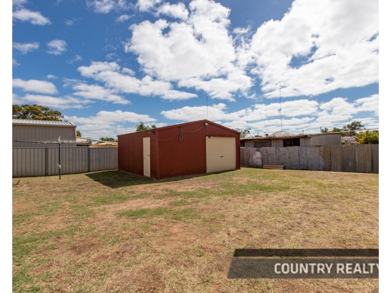 9 Turner Street, Northam WA 6401