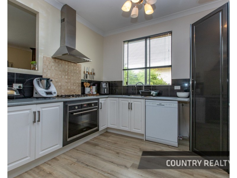 29 Baxter Road, Cunderdin WA 6407