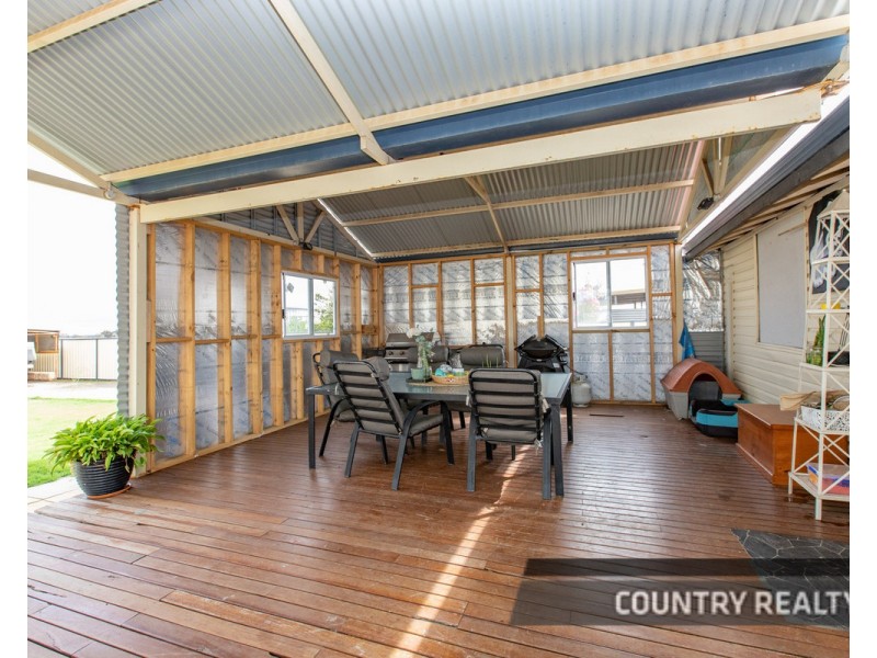 29 Baxter Road, Cunderdin WA 6407